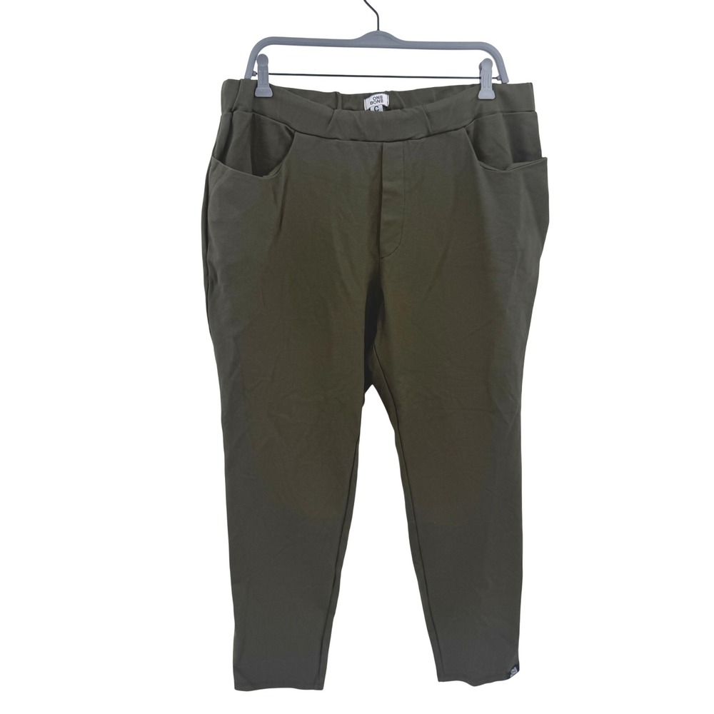 One Bone Military Green Stretch Tapered Pants Size C us 38 Made in Canada